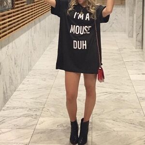 Halloween RARE Betches Mean Girls “I’m a mouse duh” Tshirt in black/white
